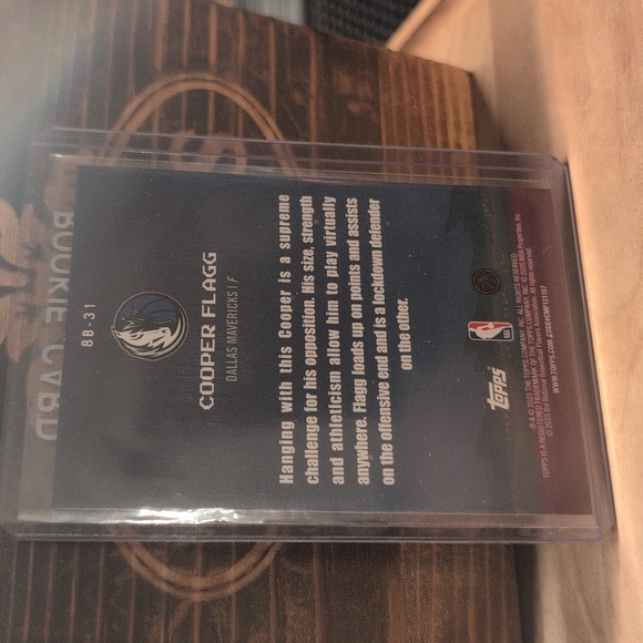 2025-26 Topps Cooper Flagg 8-Bit Ballers Rookie Card Duke Mavericks - Picture 2 of 2